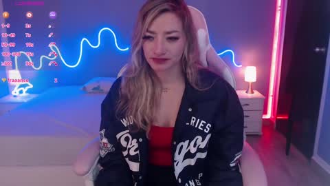 Snapshot of zoee_joness chatting on March 7, 2025, 10:02 am zoe online show from March 7, 2025, 10:02 am