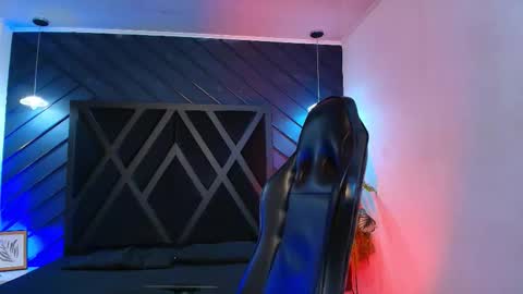 Zoe 3 online show from February 26, 2026, 5:23 pm