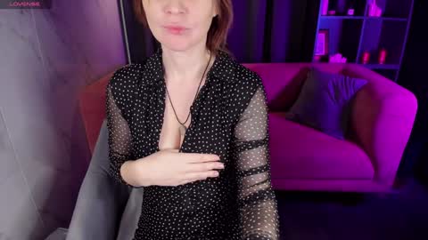 Snapshot of zoeeast chatting on January 18, 2025, 1:29 pm Zoe online show from January 18, 2025, 1:29 pm