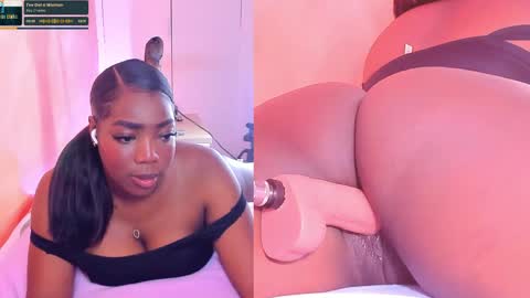 Snapshot of zoeethompson_cm chatting on May 23, 2026, 10:19 am online show from May 23, 2026, 10:19 am
