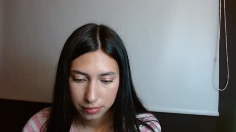 Laura  online show from December 22, 2024, 11:31 pm