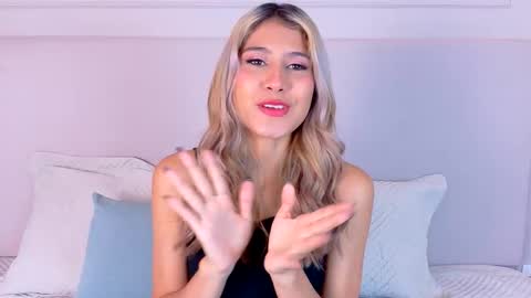 Zoe online show from September 30, 2025, 11:26 am