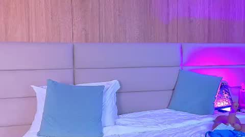 Zoe online show from July 27, 2026, 11:06 am