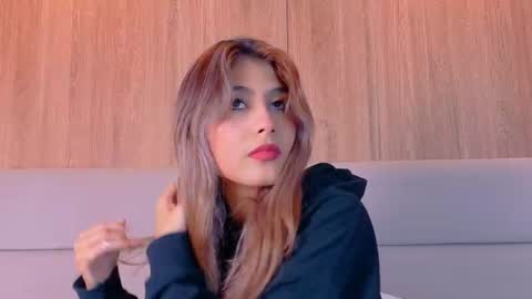 Zoe online show from July 28, 2026, 11:17 am