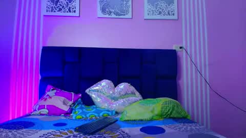 Snapshot of zoerouse_hot chatting on December 2, 2025, 3:45 am zoerouse_hot online show from December 2, 2025, 3:45 am