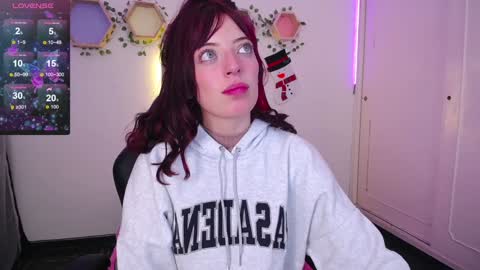 Zoe online show from December 27, 2024, 3:42 am