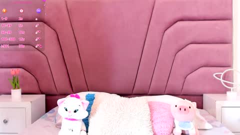 Snapshot of zoewillian chatting on January 13, 2025, 12:02 pm zoewillian online show from January 13, 2025, 12:02 pm