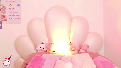 Snapshot of zoewillian chatting on November 8, 2025, 12:55 am zoewillian online show from November 8, 2025, 12:55 am