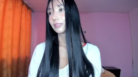 Snapshot of zoey_babyqueen19 chatting on April 26, 2026, 10:18 pm Zoey online show from April 26, 2026, 10:18 pm