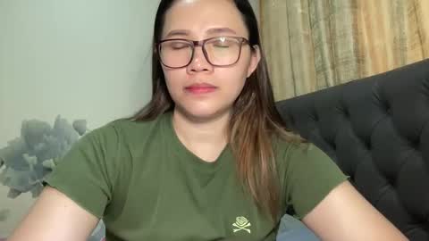Snapshot of zoey_foryou chatting on May 3, 2026, 3:34 am zoey_foryou online show from May 3, 2026, 3:34 am