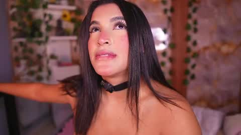 Snapshot of zoey_fox_ chatting on May 5, 2026, 12:07 am zoey fox online show from May 5, 2026, 12:07 am