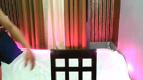 Snapshot of zoey_pleasure chatting on November 16, 2025, 11:49 am zoey online show from November 16, 2025, 11:49 am