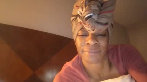 Snapshot of zoeycreationsllc152 chatting on April 16, 2026, 7:09 am Scorpio freak nasty online show from April 16, 2026, 7:09 am