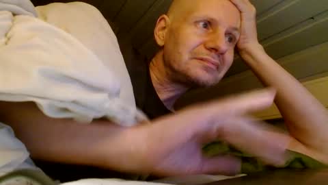 Snapshot of zolexthomas chatting on February 17, 2025, 1:15 am zolexthomas online show from February 17, 2025, 1:15 am