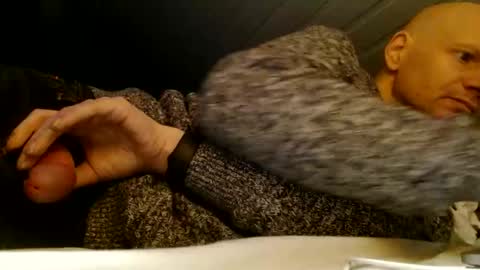 Snapshot of zolexthomas chatting on February 17, 2025, 5:21 pm zolexthomas online show from February 17, 2025, 5:21 pm