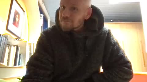 Snapshot of zolexthomas chatting on November 1, 2025, 1:46 pm zolexthomas online show from November 1, 2025, 1:46 pm