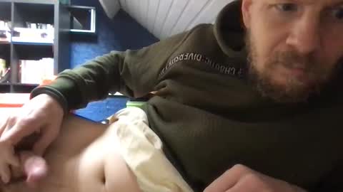 Snapshot of zolexthomas chatting on November 15, 2025, 10:23 am zolexthomas online show from November 15, 2025, 10:23 am