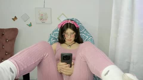 Alicie online show from May 13, 2026, 5:16 am