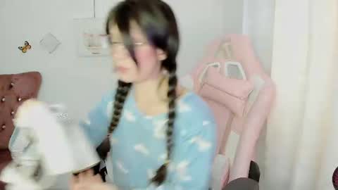 Alicie online show from July 14, 2026, 3:40 pm