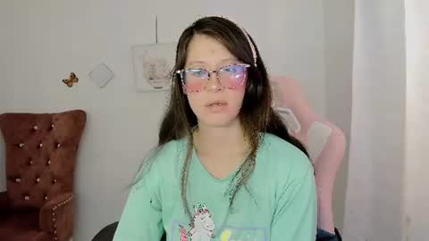 Alicie online show from July 22, 2026, 3:26 pm