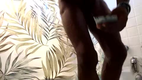 Snapshot of zoom_19xx chatting on October 5, 2025, 10:07 pm YOU NASTY online show from October 5, 2025, 10:07 pm