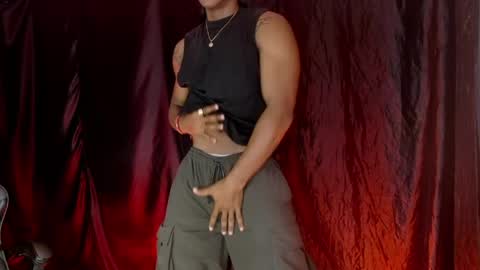 Snapshot of zoriel_derox chatting on May 13, 2026, 7:00 pm Zoriel online show from May 13, 2026, 7:00 pm