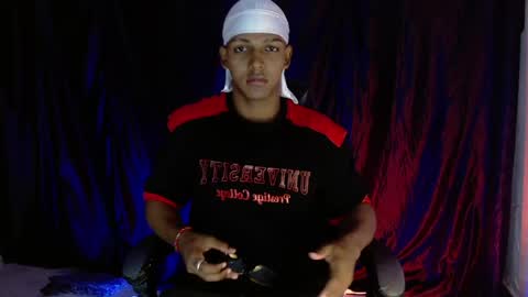 Zoriel online show from June 1, 2026, 6:31 pm