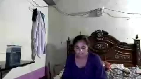 zoyakhan803 online show from July 18, 2026, 10:57 pm