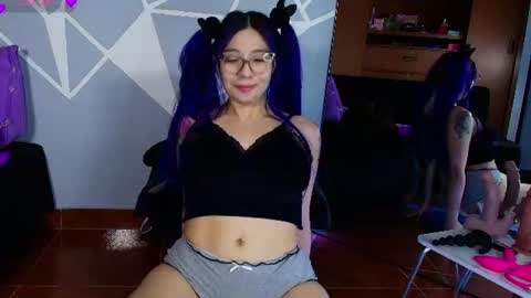 zpzphot online show from June 14, 2026, 2:24 am