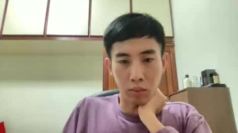 Z online show from February 15, 2025, 3:39 pm