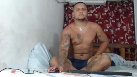 zues_gle25 online show from April 21, 2026, 1:07 am