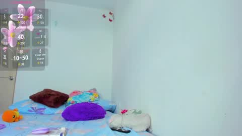 Snapshot of zule__williams chatting on February 26, 2025, 8:11 pm zule online show from February 26, 2025, 8:11 pm