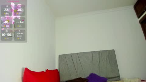 Snapshot of zule__williams chatting on September 20, 2025, 11:28 pm zule online show from September 20, 2025, 11:28 pm