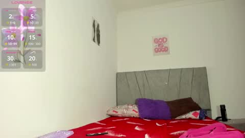 Snapshot of zule__williams chatting on October 25, 2025, 12:02 pm zule online show from October 25, 2025, 12:02 pm