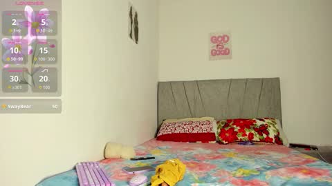 Snapshot of zule__williams chatting on November 7, 2025, 12:38 pm zule online show from November 7, 2025, 12:38 pm