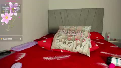 Snapshot of zule__williams chatting on December 21, 2025, 1:02 am zule online show from December 21, 2025, 1:02 am