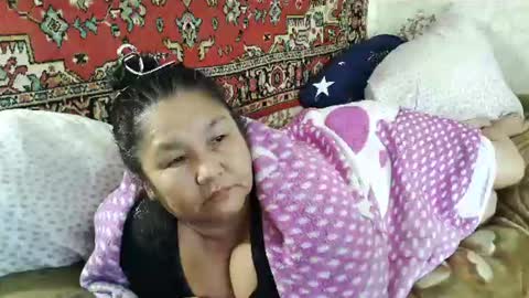 Zulfiya online show from June 22, 2026, 3:47 am