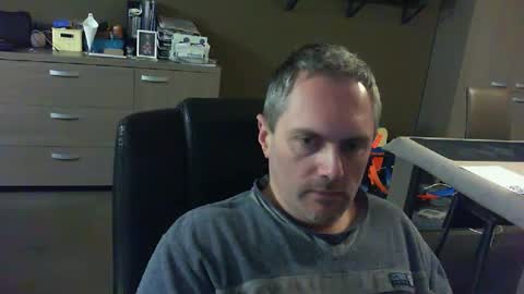 zultem online show from February 13, 2025, 4:43 am