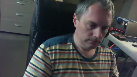 Snapshot of zultem chatting on April 13, 2026, 3:56 am zultem online show from April 13, 2026, 3:56 am