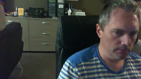 Snapshot of zultem chatting on May 5, 2026, 3:47 am zultem online show from May 5, 2026, 3:47 am