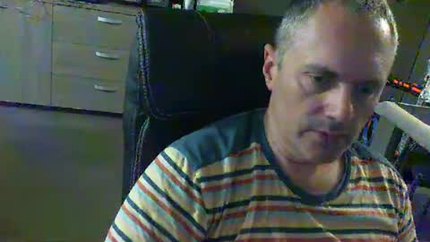 Snapshot of zultem chatting on July 23, 2026, 3:59 am zultem online show from July 23, 2026, 3:59 am