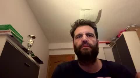 zurdineno online show from June 13, 2026, 1:47 am