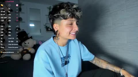 Snapshot of zuryramirez_ chatting on September 13, 2025, 8:52 pm Zury Ramirez online show from September 13, 2025, 8:52 pm