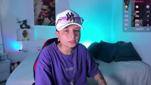 Snapshot of zuryramirez_ chatting on February 9, 2026, 10:47 pm Zury Ramirez online show from February 9, 2026, 10:47 pm