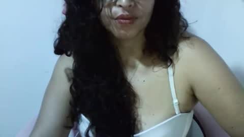 Snapshot of zusanahot chatting on October 2, 2025, 4:36 pm zusanahot online show from October 2, 2025, 4:36 pm