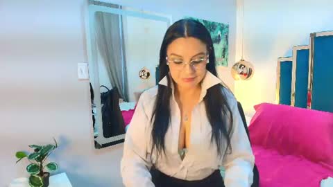 Zuzana21 online show from July 16, 2026, 1:28 pm