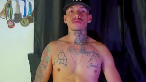 zyon garcia online show from December 28, 2024, 9:52 am