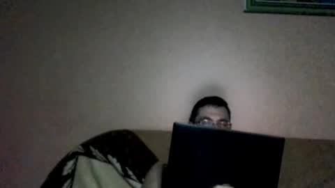 Snapshot of zyqrael chatting on April 15, 2026, 7:58 pm Vlad online show from April 15, 2026, 7:58 pm