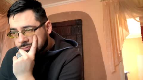 Snapshot of zyqrael chatting on April 16, 2026, 8:48 am Vlad online show from April 16, 2026, 8:48 am