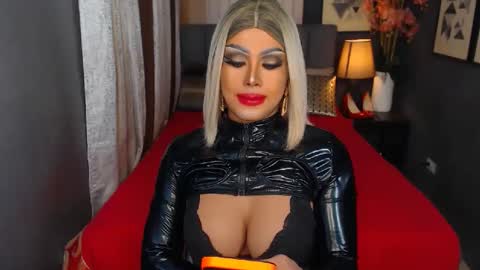 zyradom online show from December 3, 2024, 8:17 pm